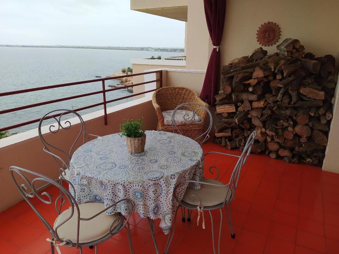 1ª Linea De Mar Con Vista Fantastica Apartment L'Ampolla Bagian luar foto